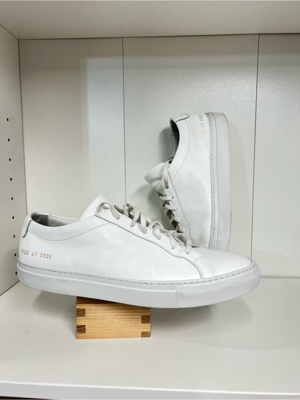 🔥🔥 Common Projects original Achilles sneakers size 41 EUC